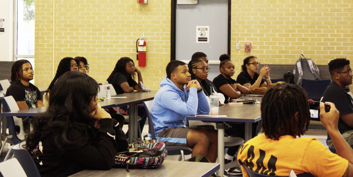  Students listen to keynote speaker Speaker Dr. Chappell at the Mind your MANRRS Professional Development Workshop in Stewart Hall Auditorium on October 15, 2024 